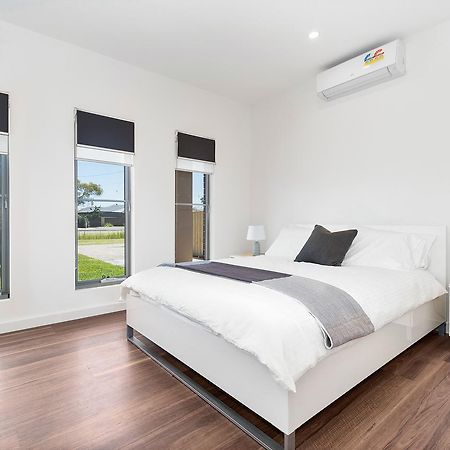 Rosewater Townhouses Dromana Buitenkant foto